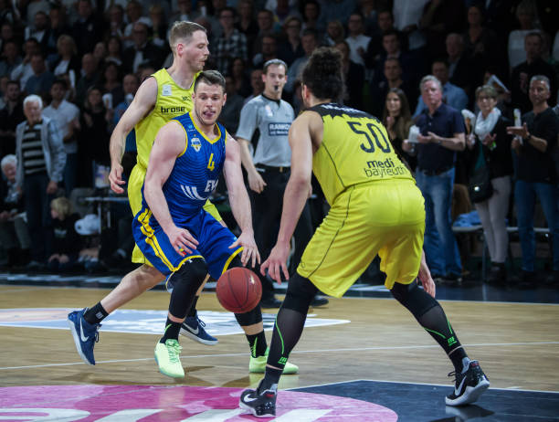 赛历史上也 赛历史上也